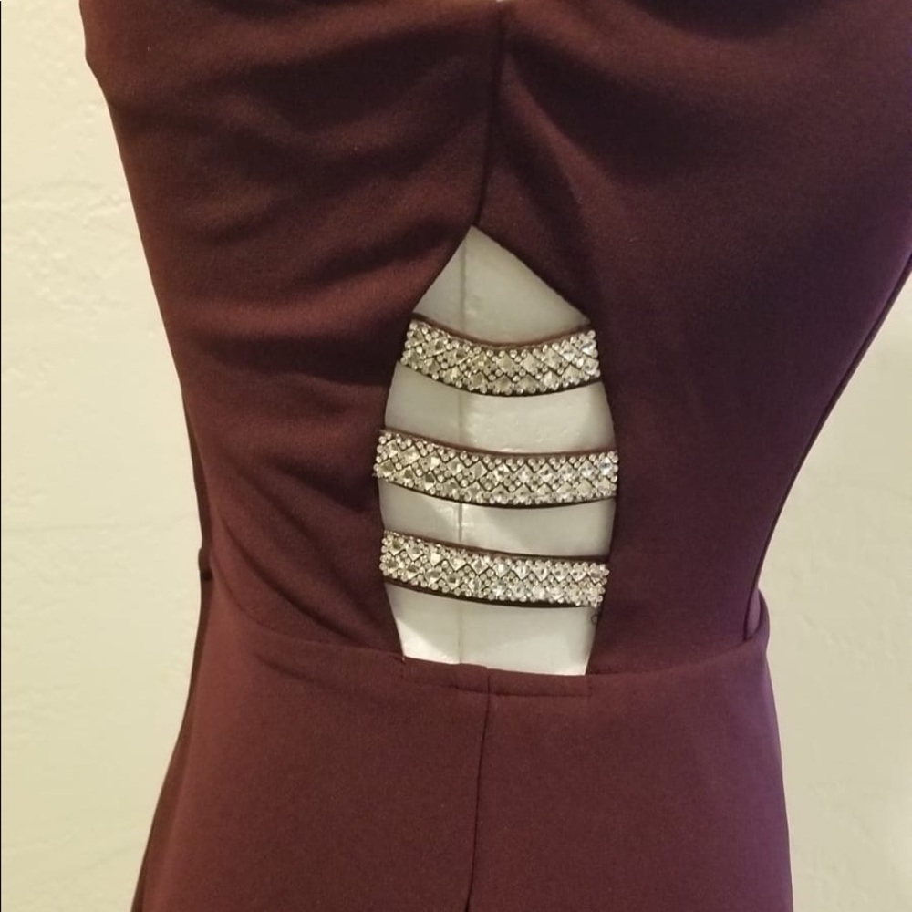 Dress - Picture 4 of 7